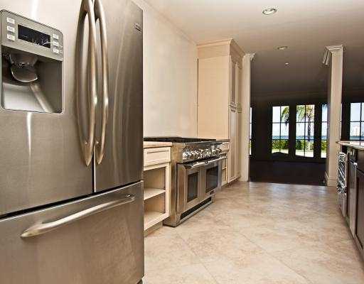1111 Pine Point Road Riviera Beach, FL 33404 - Photo 4 of 10 Additional Photo