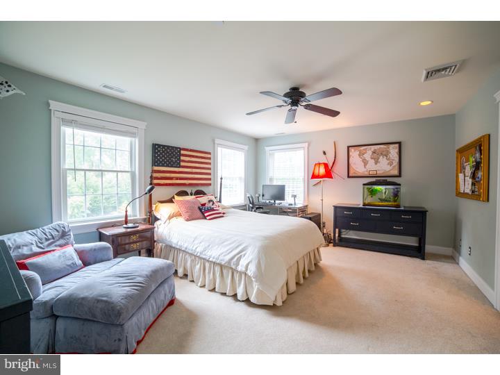 515 Spruce Lane Villanova, PA 19085 - Photo 16 of 25 Gallery Image 16