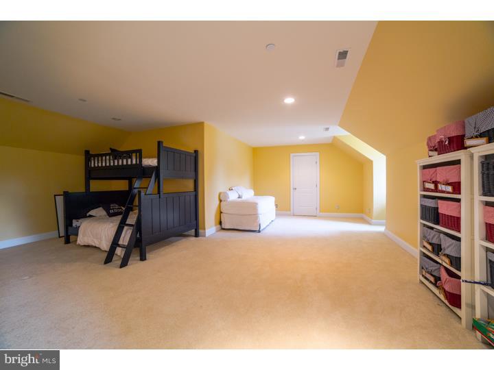 515 Spruce Lane Villanova, PA 19085 - Photo 19 of 25 Gallery Image 19
