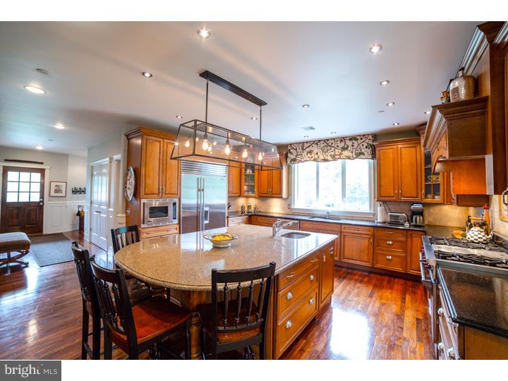 515 Spruce Lane Villanova, PA 19085 - Photo 9 of 25 Gallery Image 9