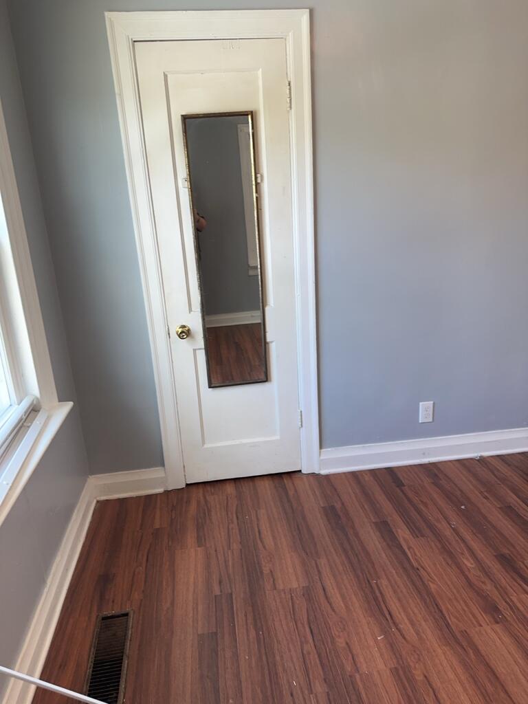 2018 Walker Avenue Chattanooga, TN 37404 - Photo 13 of 29 2025_08_08_15_03_08