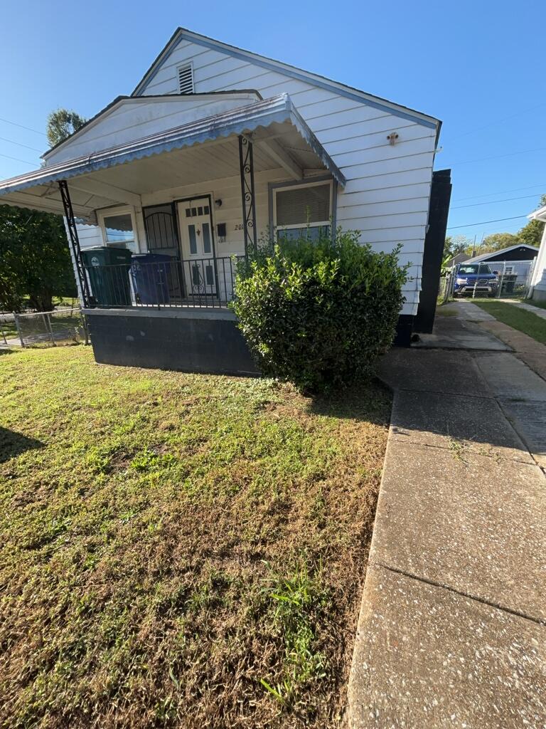 2018 Walker Avenue Chattanooga, TN 37404 - Photo 2 of 29 2025_10_03_08_52_28