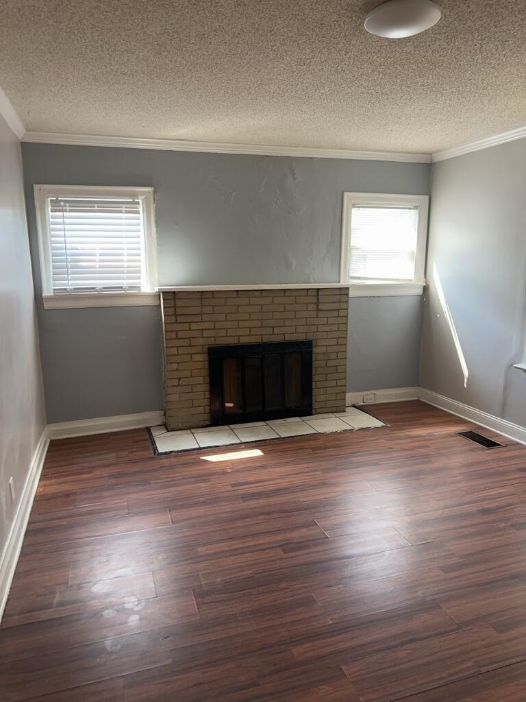 2018 Walker Avenue Chattanooga, TN 37404 - Photo 3 of 29 2025_08_08_15_16_07