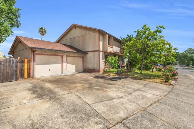 $489,000 | 883 Arbor Avenue, Sonoma, CA 95476
