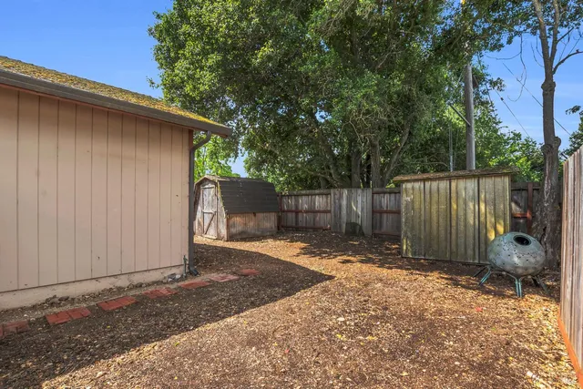 $489,000 | 883 Arbor Avenue, Sonoma, CA 95476