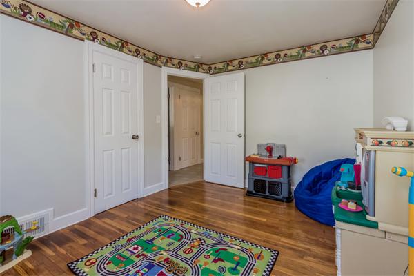 180 Balch Street Pawtucket, RI 02861 - Photo 14 of 30 Gallery Image 14