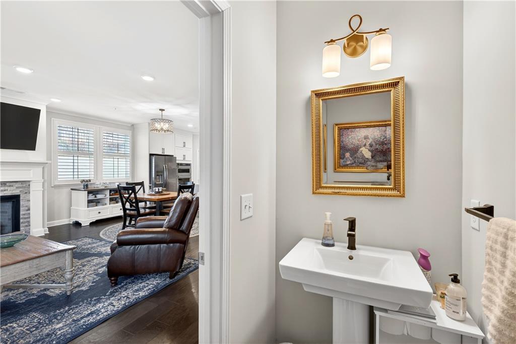 309 North Rampart Street Canton, GA 30114 - Photo 15 of 54