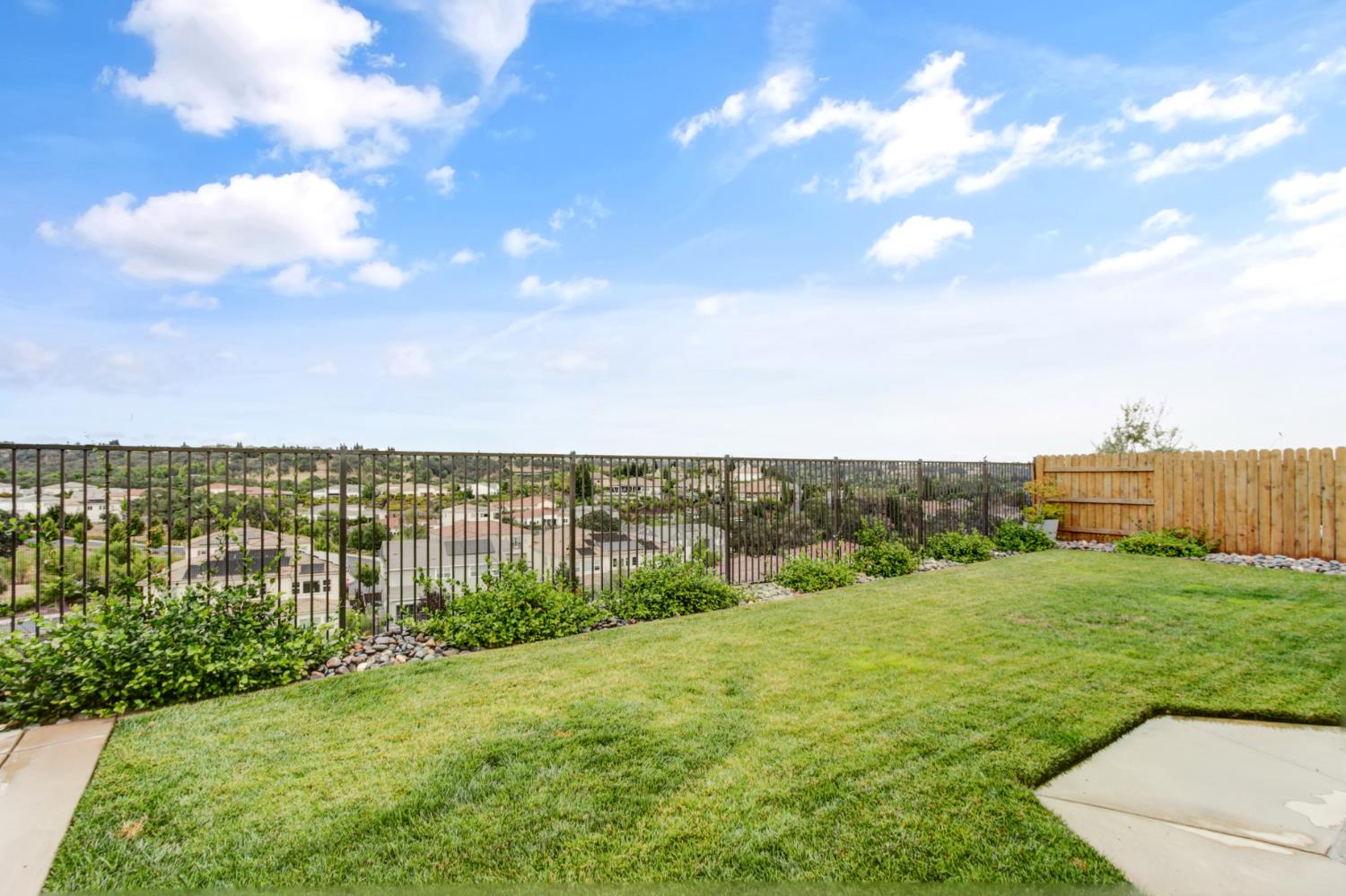 1229 Buck Ridge Drive Rocklin, CA 95765 - Photo 42 of 62