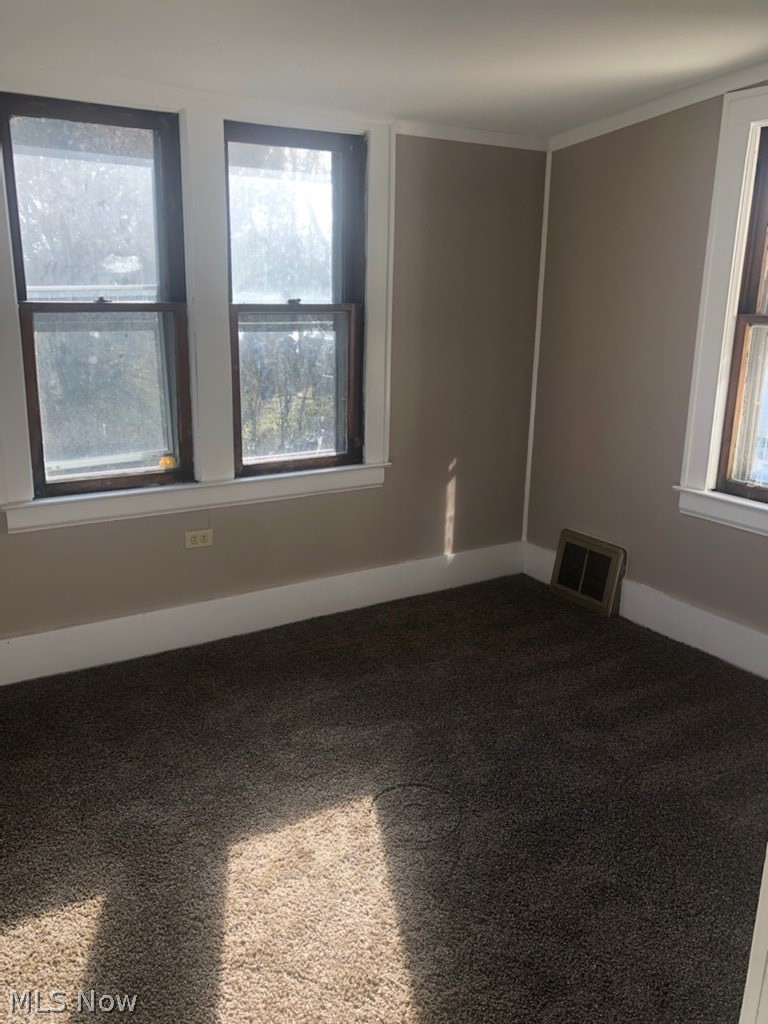 1488 Hampton Road Akron, OH 44305 - Photo 9 of 15