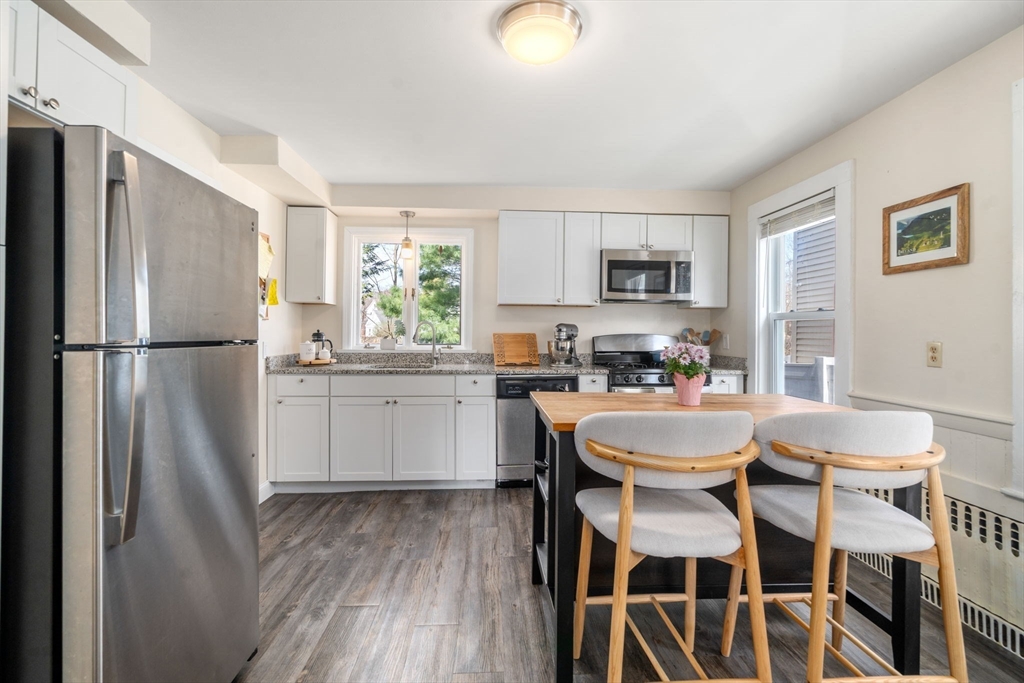 17 Linden Street, Unit 17 Maynard, MA 01754 - Photo 10 of 30