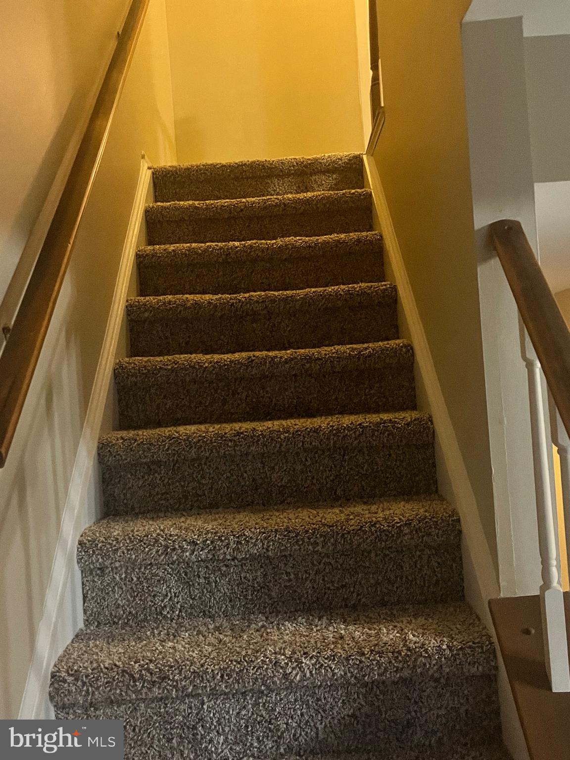 9064 McRae Court Manassas, VA 20110 - Photo 2 of 13