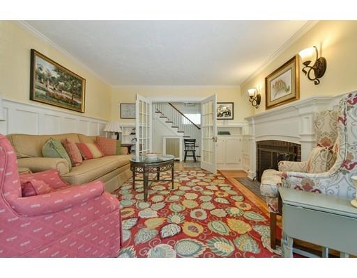 75 Governors Road Milton, MA 02186 - Photo 4 of 18
