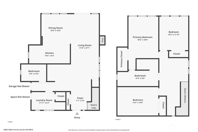 a black and white photo of a living room