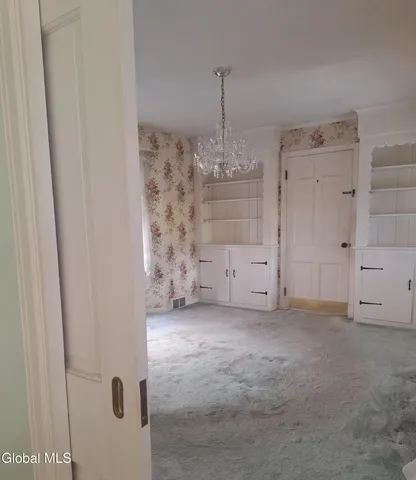 $525,000 | 17 Morningside Drive, Bethlehem, NY 12054