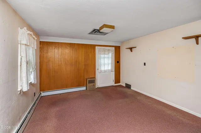 $525,000 | 17 Morningside Drive, Bethlehem, NY 12054