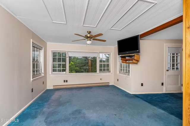 $525,000 | 17 Morningside Drive, Bethlehem, NY 12054