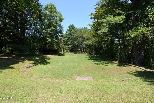 $525,000 | 17 Morningside Drive, Bethlehem, NY 12054