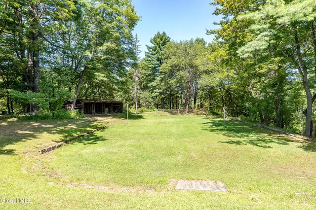 $525,000 | 17 Morningside Drive, Bethlehem, NY 12054