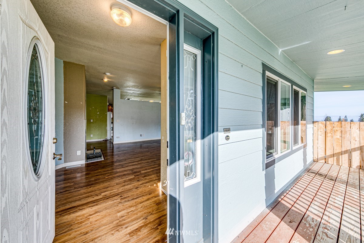 339 Rhodes Road Port Angeles, WA 98362 - Photo 3 of 40 Gallery Image 3