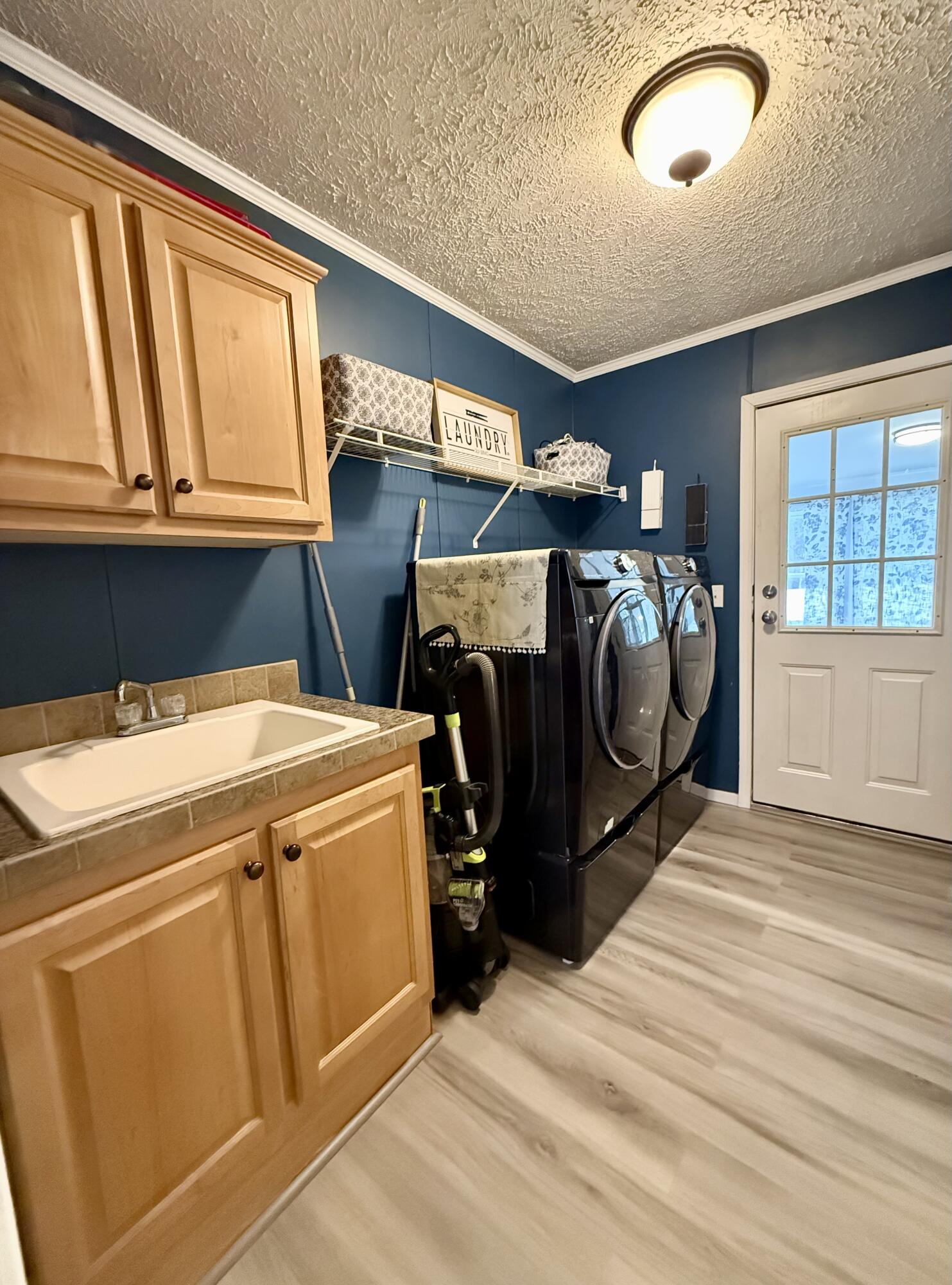 238 Lyons Road Plattsburgh, NY 12901 - Photo 21 of 31 Laundry room
