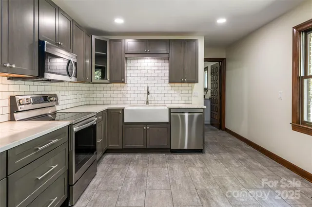 $599,000 | 36 Brooks Branch Road, Leicester, NC 28748