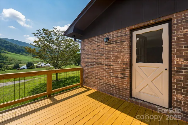 $599,000 | 36 Brooks Branch Road, Leicester, NC 28748