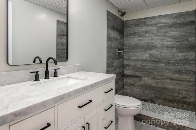 $599,000 | 36 Brooks Branch Road, Leicester, NC 28748