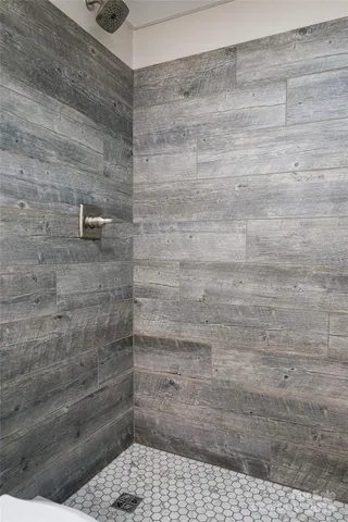 $599,000 | 36 Brooks Branch Road, Leicester, NC 28748