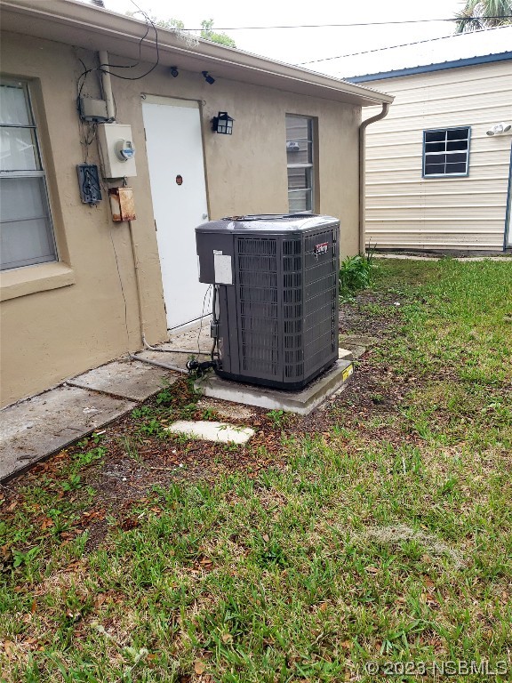 1867 Pine Tree Drive Edgewater, FL 32141 - Photo 19 of 21 a house view with a backyard space