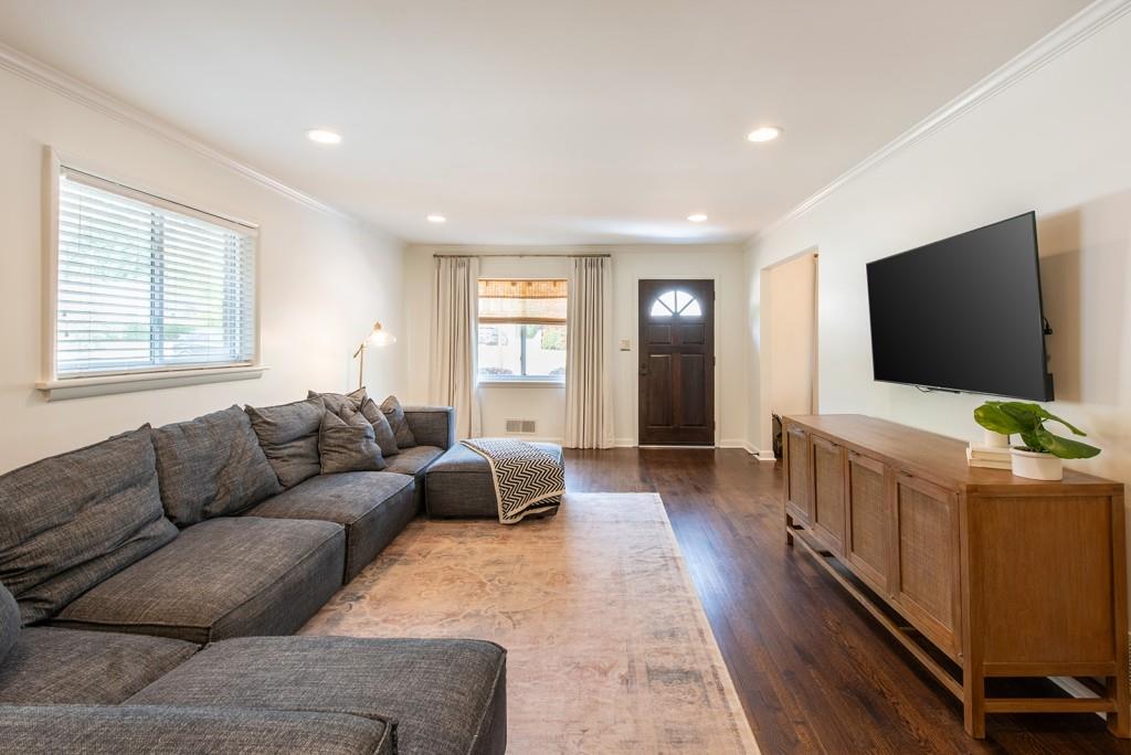 431 Chevelle Lane Decatur, GA 30030 - Photo 3 of 48