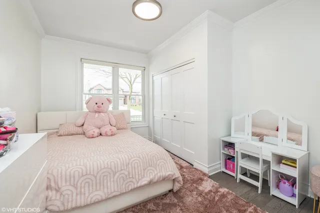 $779,900 | 7517 Main Street, Darien, IL 60561