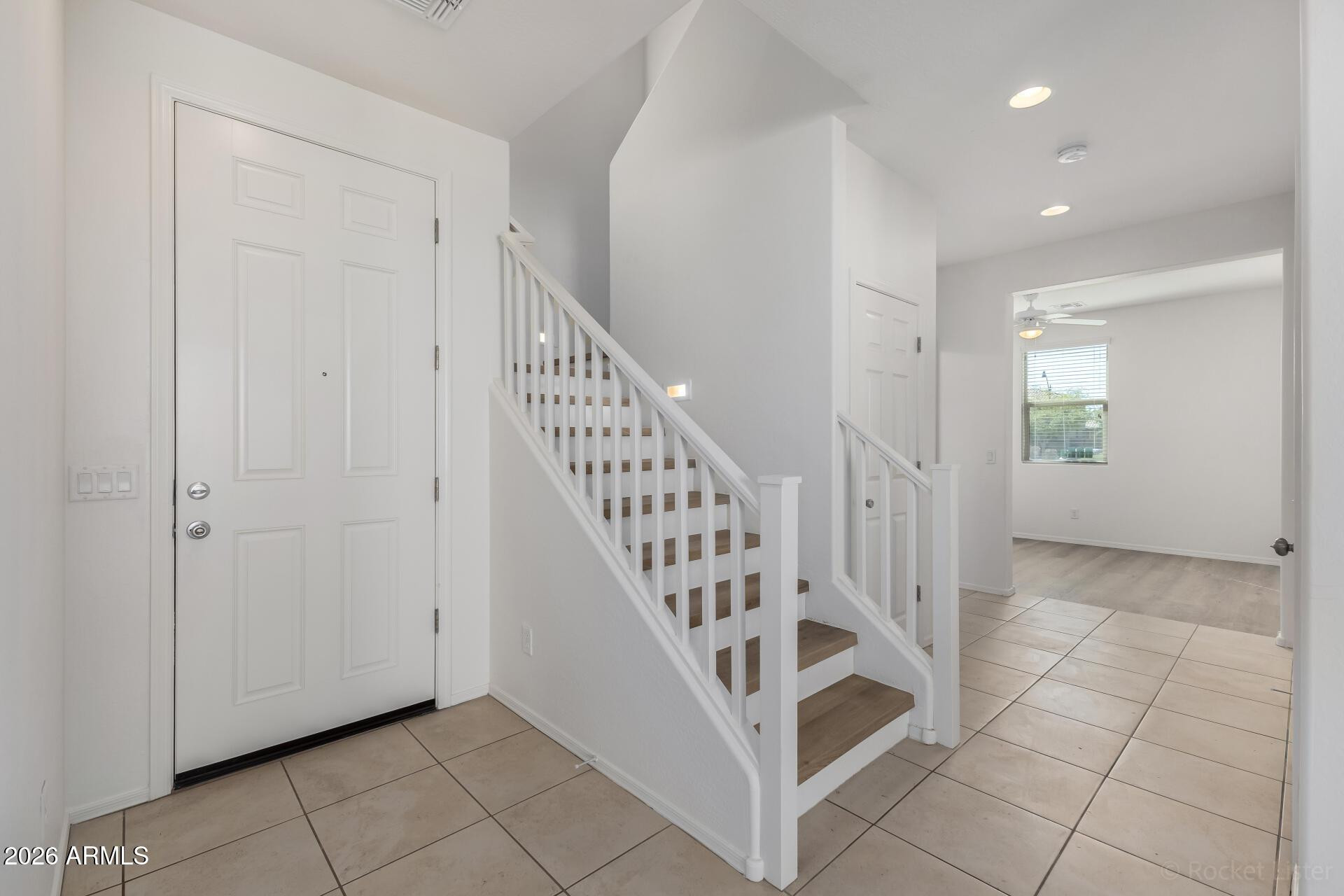 4084 East Ranch Road Gilbert, AZ 85296 - Photo 4 of 33 a view of entryway with wooden floor