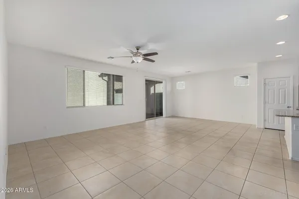 $2,395 | 4084 East Ranch Road, Gilbert, AZ 85296