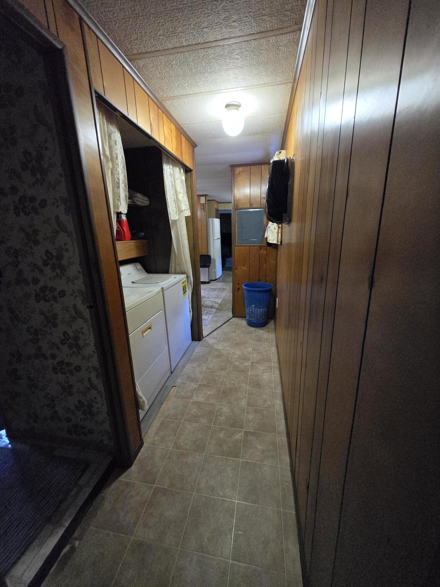 329 Sumner Road Hartford, ME 04220 - Photo 7 of 21 1000047049