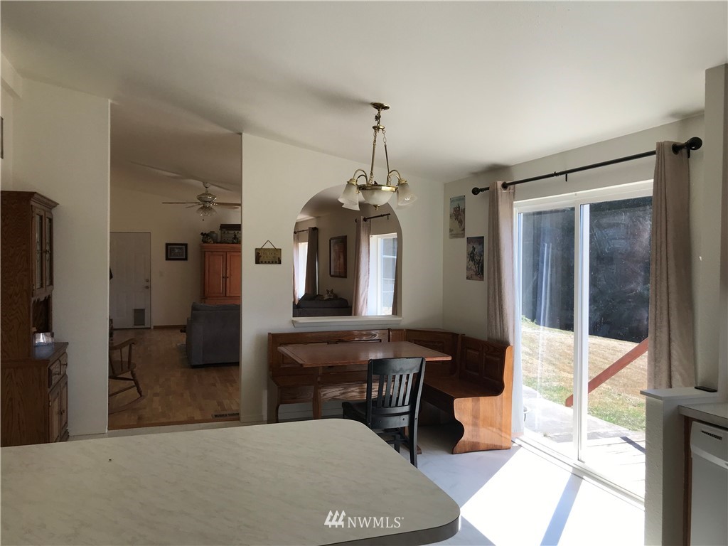 650 Teitzel Road Centralia, WA 98531 - Photo 5 of 25 Gallery Image 5