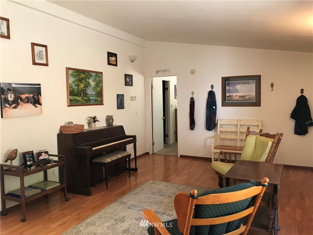 650 Teitzel Road Centralia, WA 98531 - Photo 9 of 25 Gallery Image 9