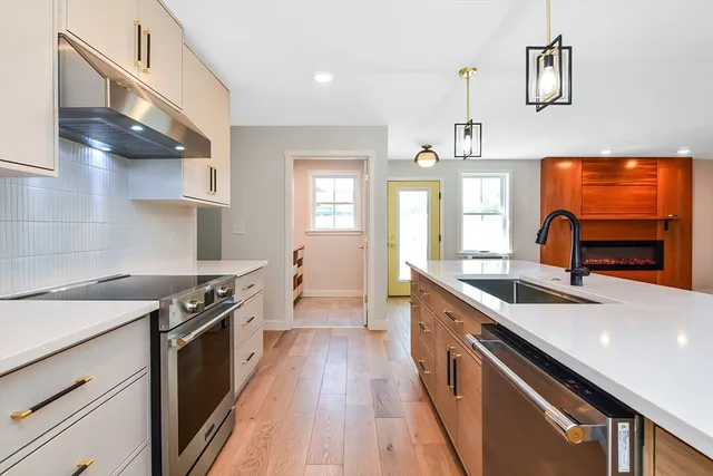 $789,900 | Lot 2 Pickering Road, Blackstone, MA 01504