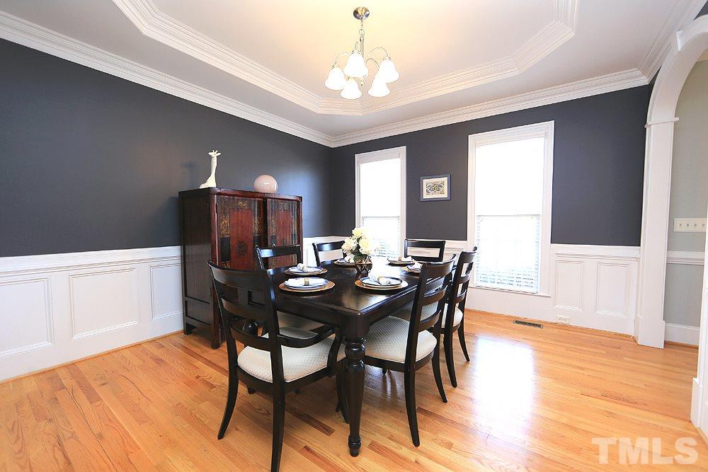 8215 Ortin Lane Raleigh, NC 27612 - Photo 6 of 29 Large Dinging Room!