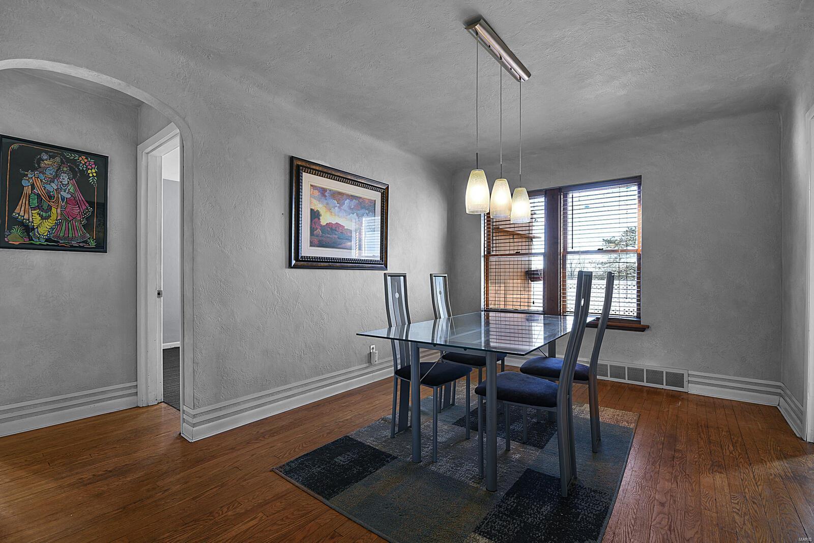 5220 Weber Road St. Louis, MO 63123 - Photo 6 of 28 Gallery Image 6