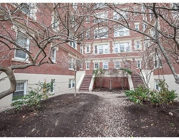 1450 Beacon Street, Unit 504 Brookline, MA 02446 - Photo 14 of 21 a view of a yard in front of a house