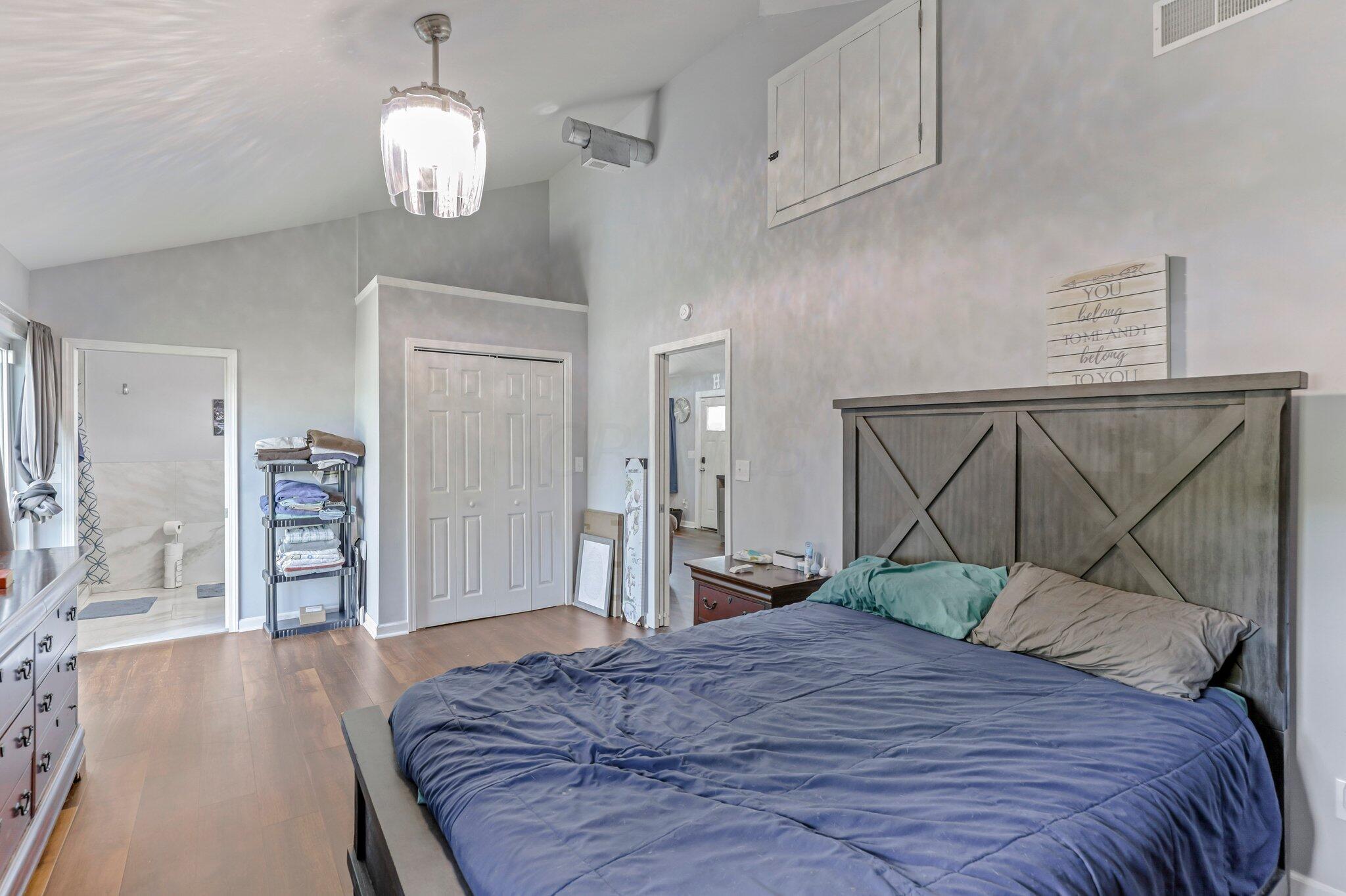494 Hilock Road Columbus, OH 43207 - Photo 16 of 32 22-web-or-mls-IMG_6796