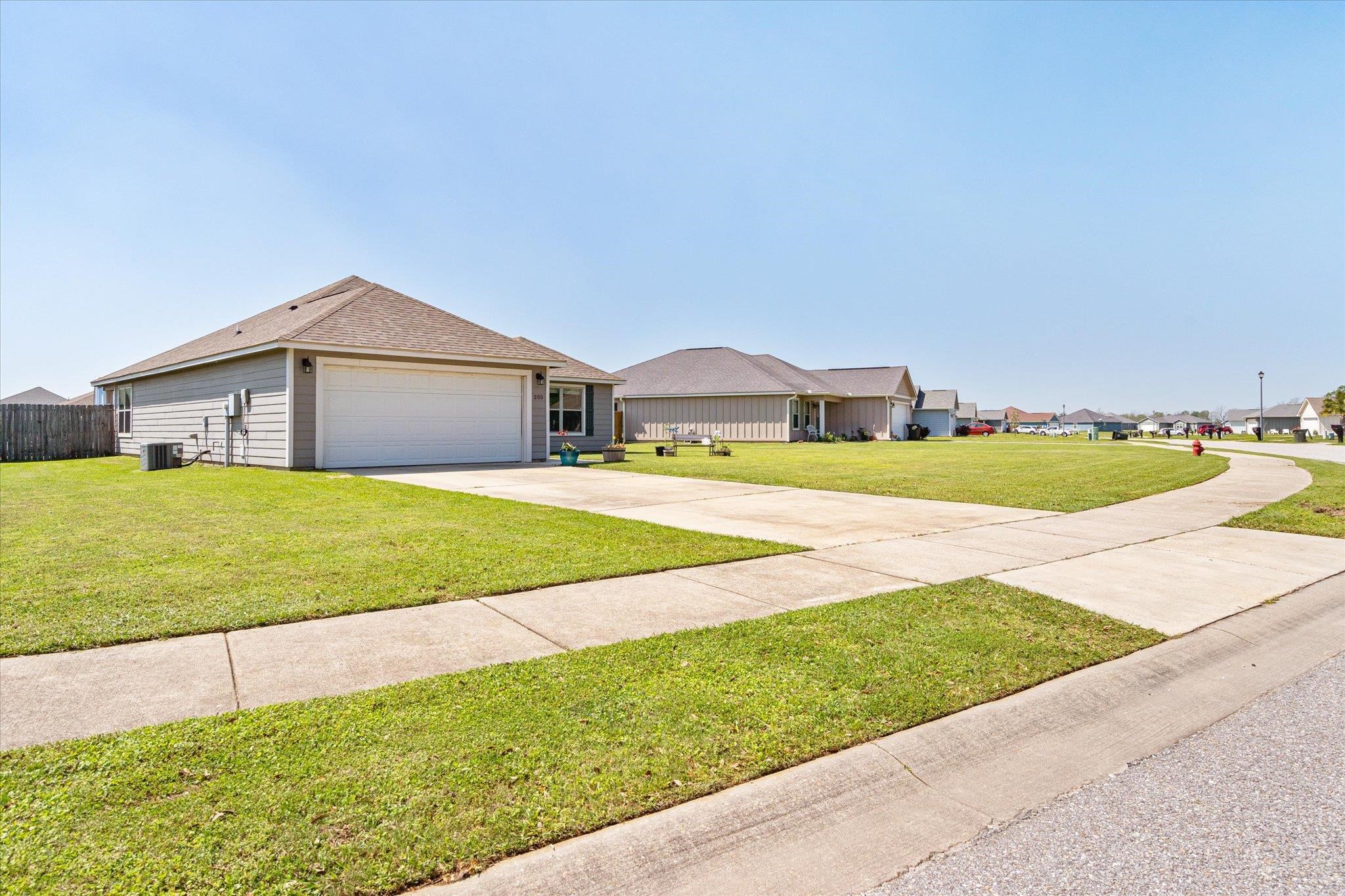 205 Lakefront Circle Summerdale, AL 36580 - Photo 30 of 33