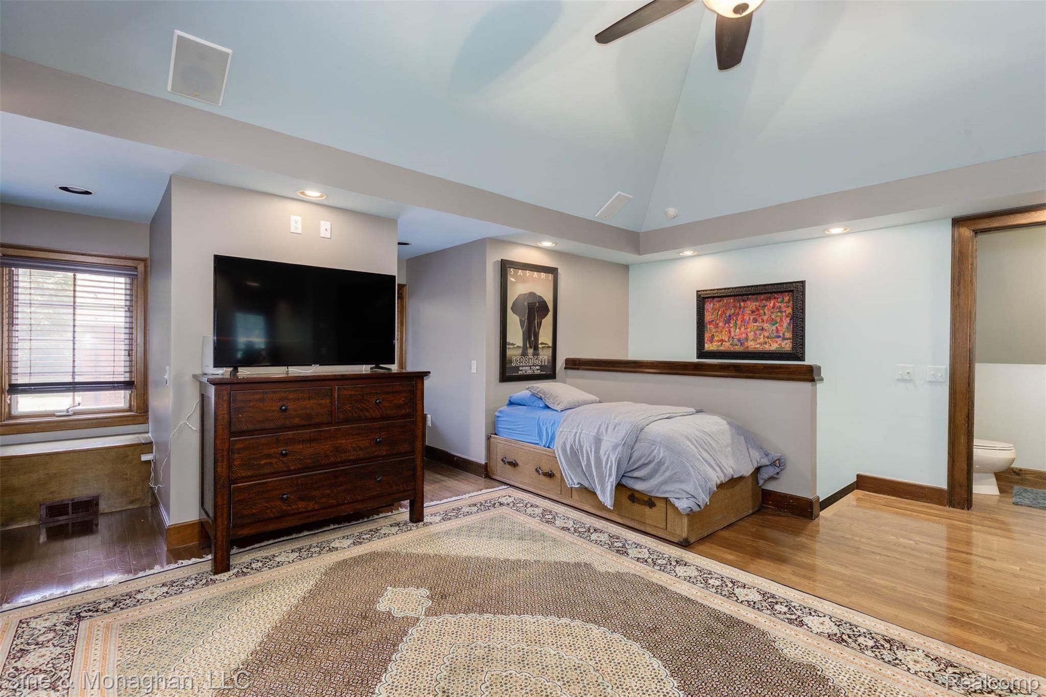76 Cloverly Road Grosse Pointe, MI 48236 - Photo 50 of 74 76 Cloverly-40.jpg