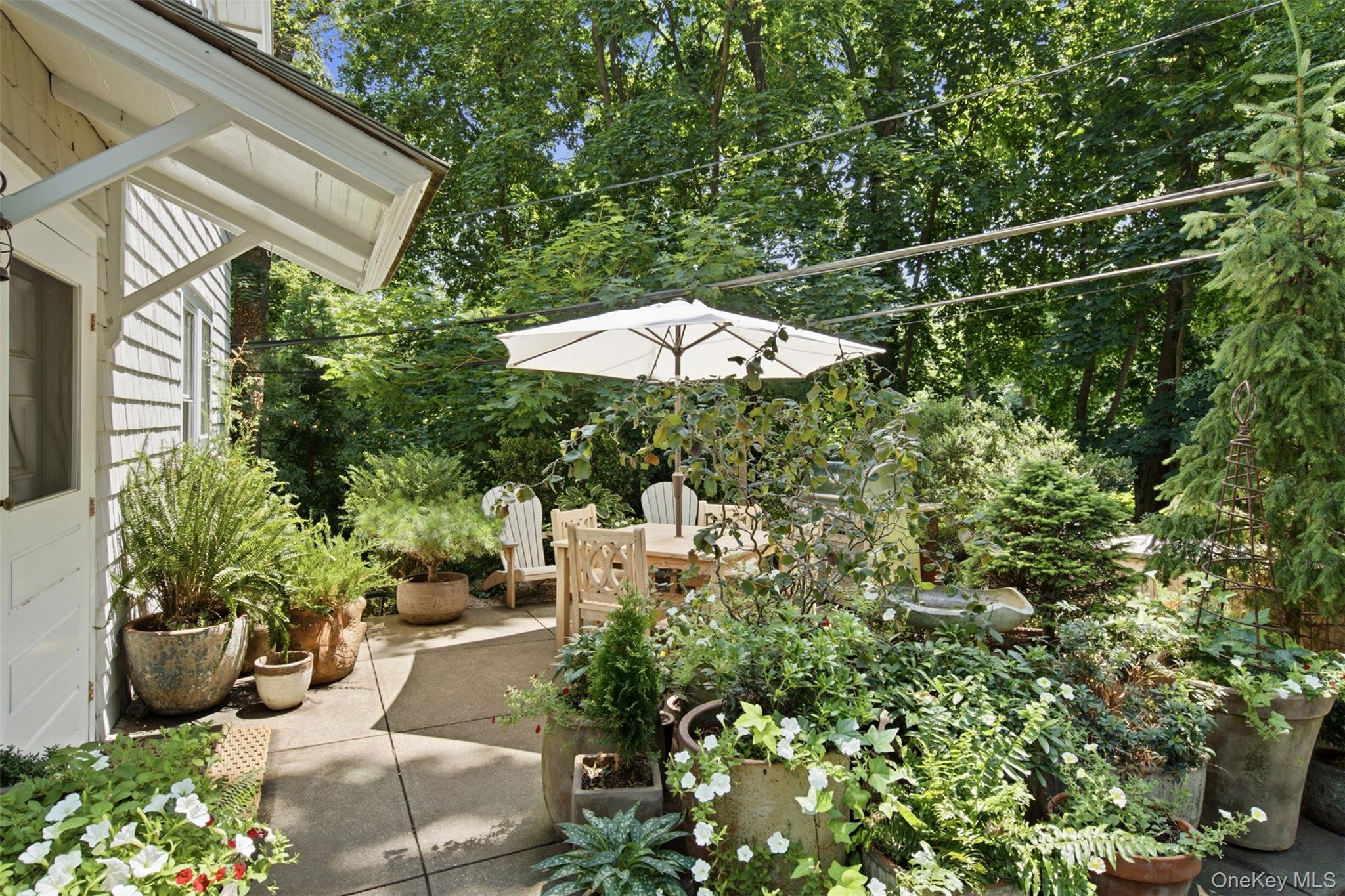 1394 Ridge Road Syosset, NY 11791 - Photo 33 of 36 Rear Exterior