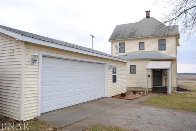 9001 Birkbeck Road Clinton, IL 61727 - Photo 14 of 23
