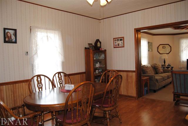 9001 Birkbeck Road Clinton, IL 61727 - Photo 4 of 23