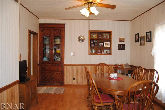 9001 Birkbeck Road Clinton, IL 61727 - Photo 5 of 23