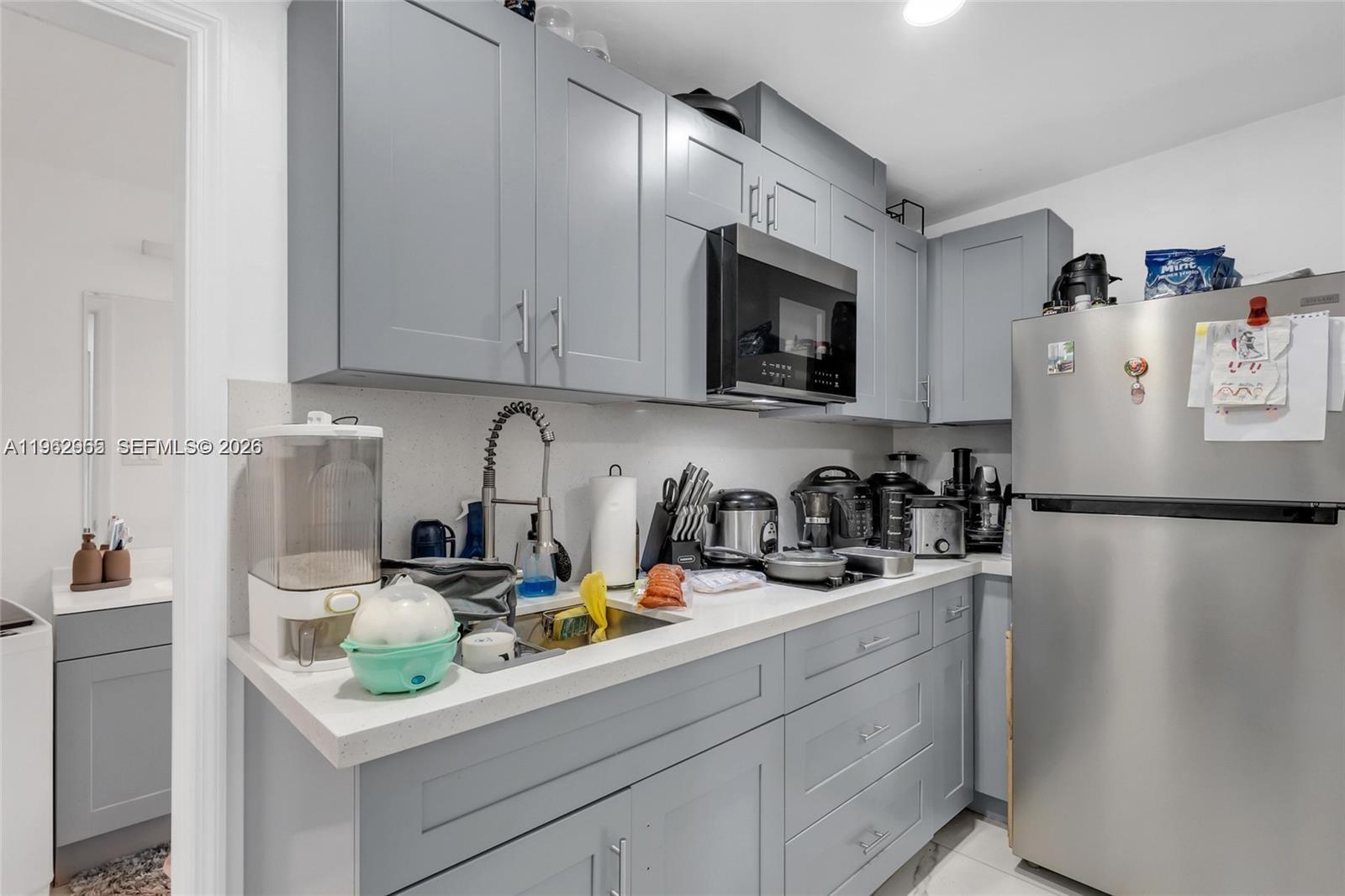 26620 Southwest 136th Avenue, Unit 2 Homestead, FL 33032 - Photo 4 of 8