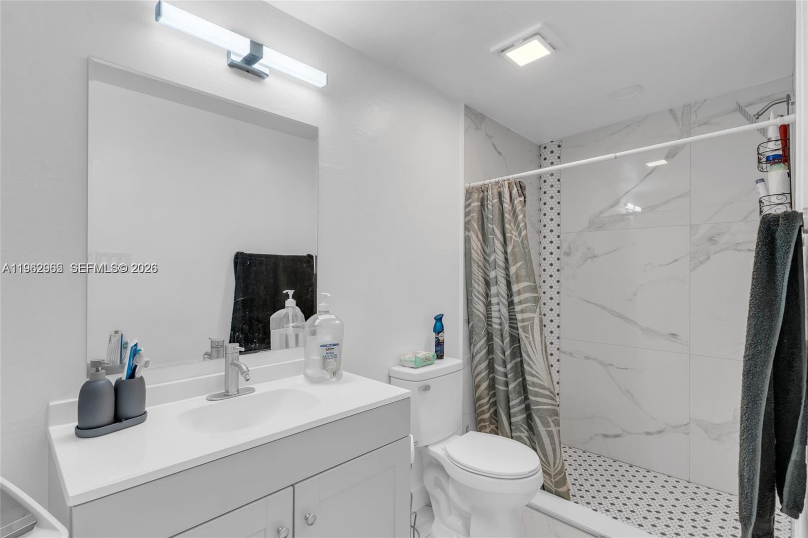 26620 Southwest 136th Avenue, Unit 2 Homestead, FL 33032 - Photo 5 of 8