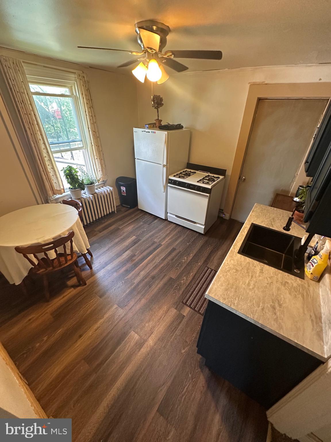 2223 Amosland Road Holmes, PA 19043 - Photo 12 of 31